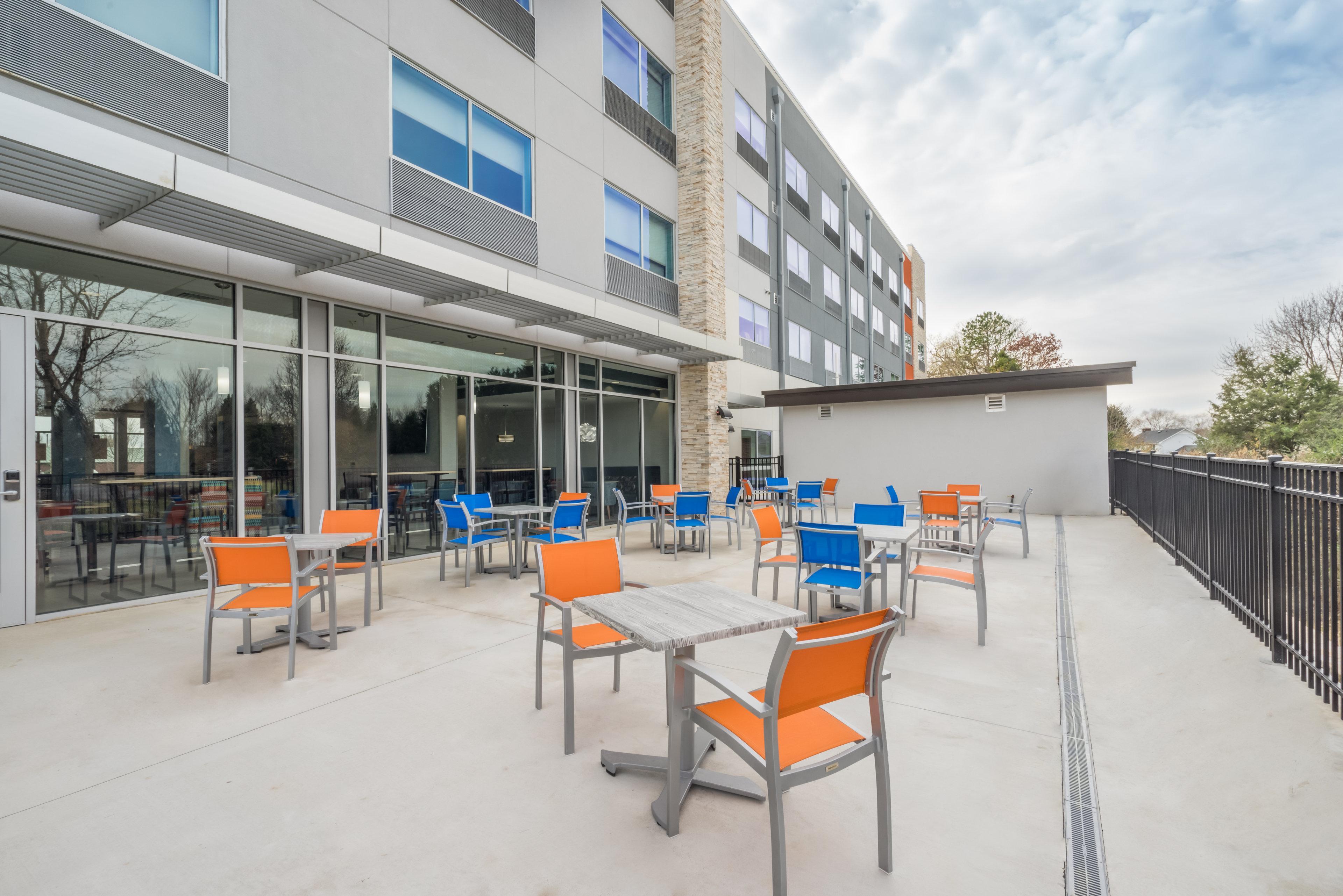 Holiday Inn Express & Suites Greenville Se - Simpsonville By Ihg Exterior photo